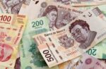 Mexican Peso Strengthens against US Dollar Ahead of Fed Speakers and Banxico Decision