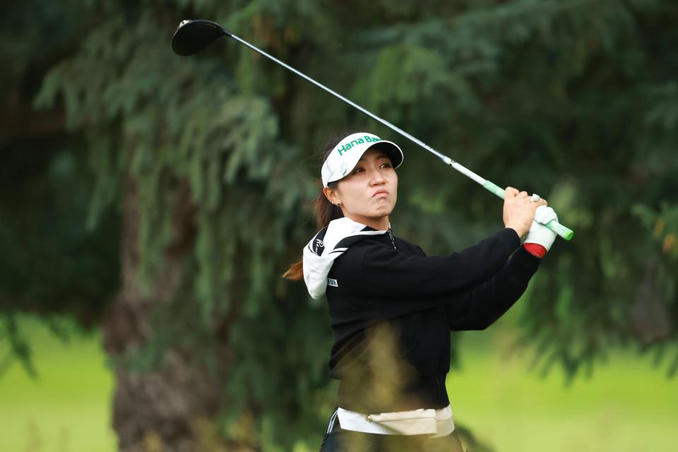 Lydia Ko plays her shot from the 10th tee during the first round of the 2024 CPKC Women's Open at Earl Grey Golf Club. (Vaughn Ridley/Getty Images)