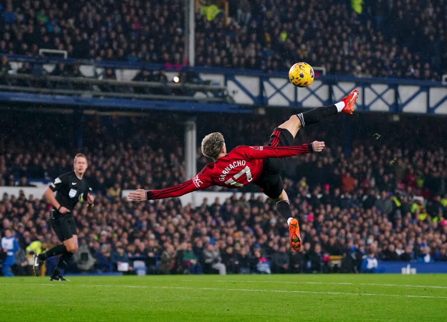 Everton v Manchester United - Premier League - Goodison Park