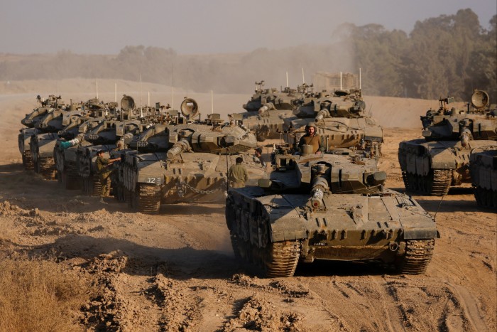 Israeli tanks 