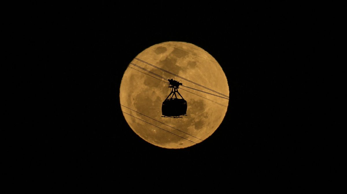 Supermoon Blue Moon 2024 High images from all over the world RawNews