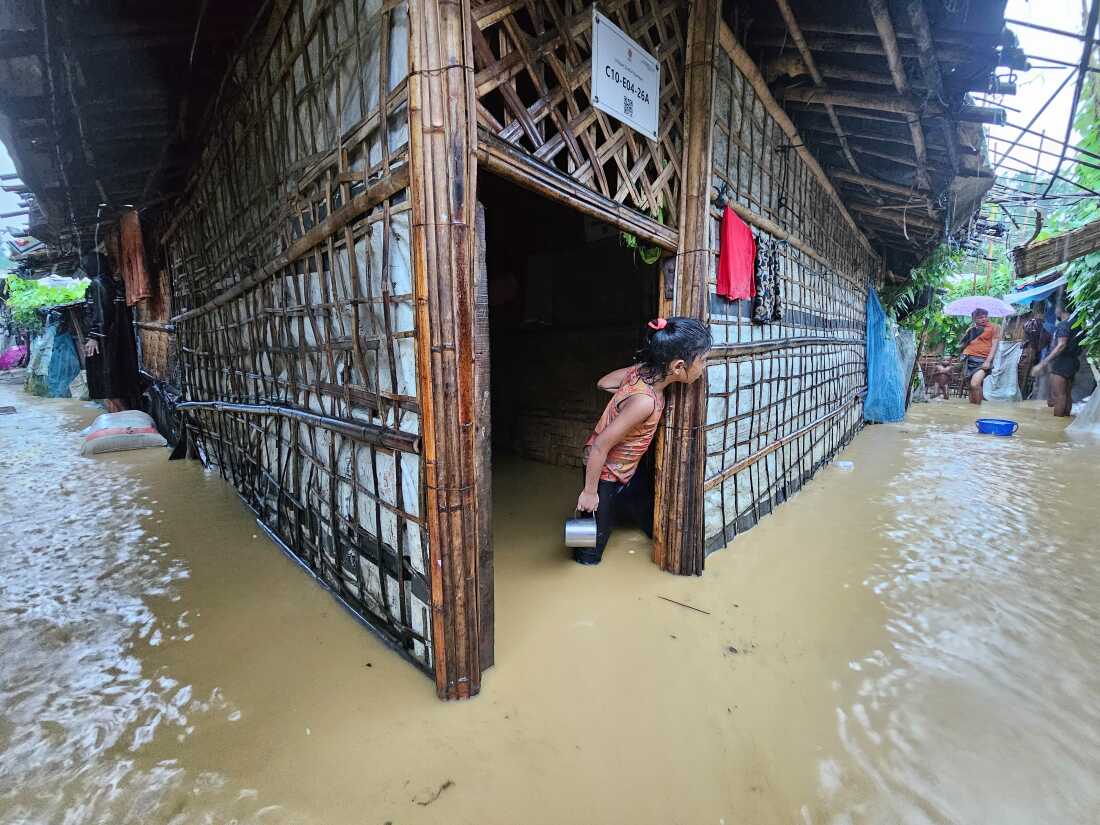 At the end of July, non-stop heavy rain forced hundreds of families of Rohingya refugees to move to safe places due to floods and landslides.