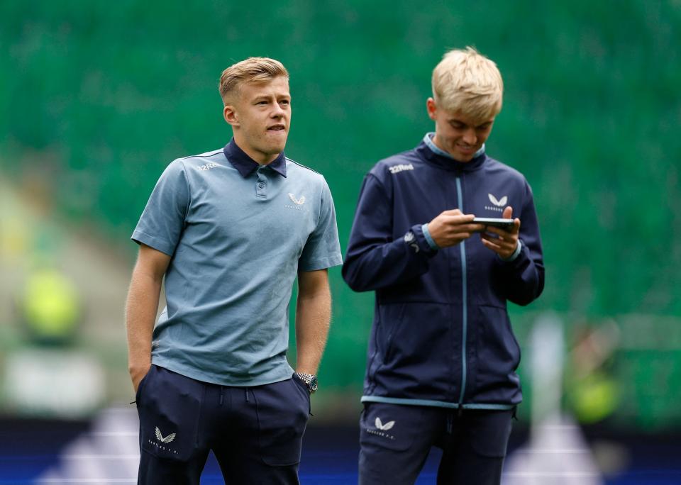 Connor Barron surveys the pitch before kick-off (Action Images via Reuters)