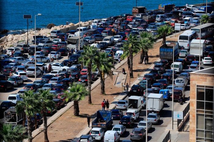 A major traffic jam in Sidon as people try to flee