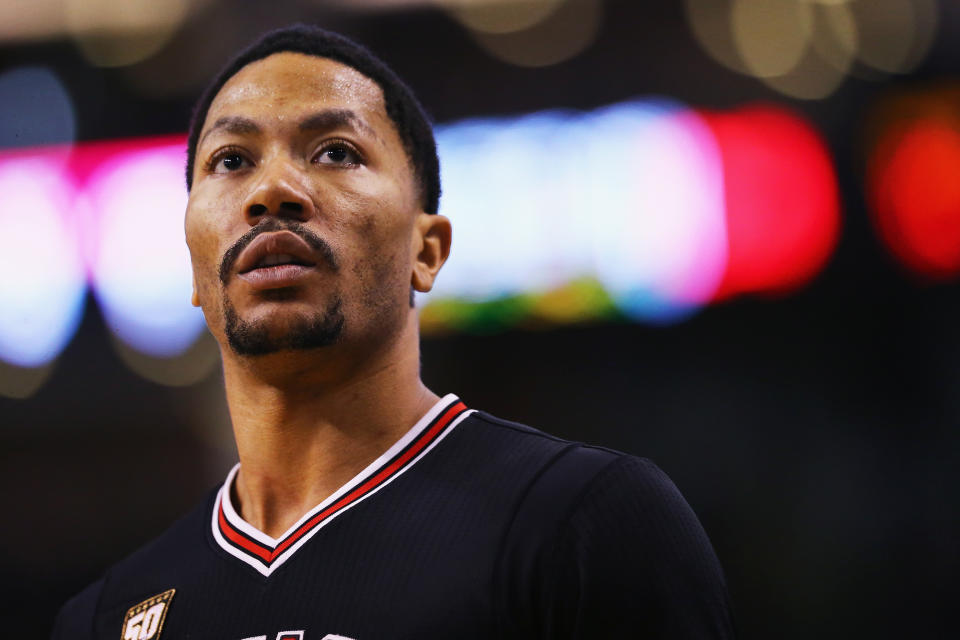 BOSTON, MA - JANUARY 22:  Derrick Rose #1 of the Chicago Bulls looks on during the second quarter against the Boston Celtics at TD Garden on January 22, 2016 in Boston, Massachusetts. NOTE TO USER: User expressly acknowledges and agrees that, by downloading and/or using this photograph, user is consenting to the terms and conditions of the Getty Images License Agreement.  (Photo by Maddie Meyer/Getty Images)