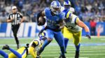 Lions vs. Rams participant props, AI prediction, NFL odds, SNF picks: Jahmyr Gibbs over 53.5 dashing yards