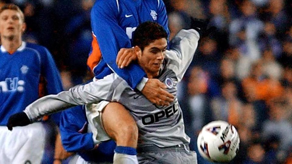 Mikel Arteta playing for Paris St-Germain against Rangers in the 2001-02 Uefa Cup third round