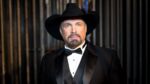 Hank Williams Jr. Reveals That Garth Brooks Is Present on Stage?